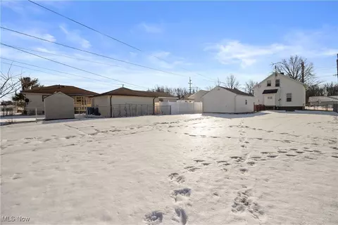 1685 E 36th St, Lorain, OH 44055 photo 37