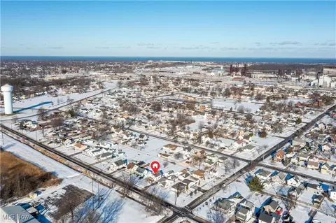 View/Area - 1685 E 36th St, Lorain, OH 44055 photo 3 of 7
