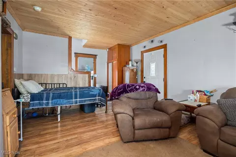 1685 E 36th St, Lorain, OH 44055 photo 7