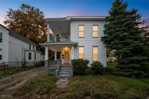 836 E 156th St, Cleveland, OH 44110