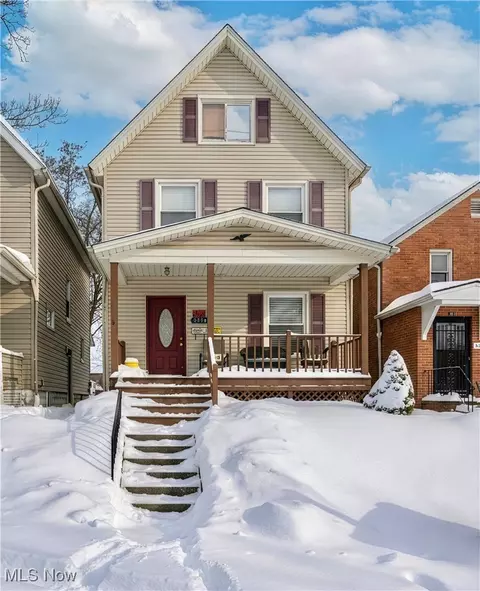 3014 2nd St NW, Canton, OH 44708