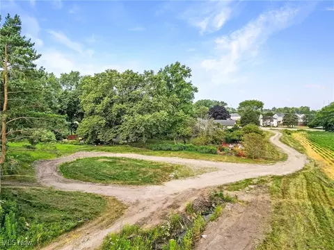 3473 Moon Rd, Avon, OH 44011 photo 7