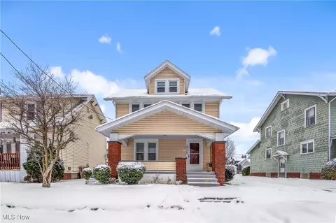 2318 7th St NW, Canton, OH 44708