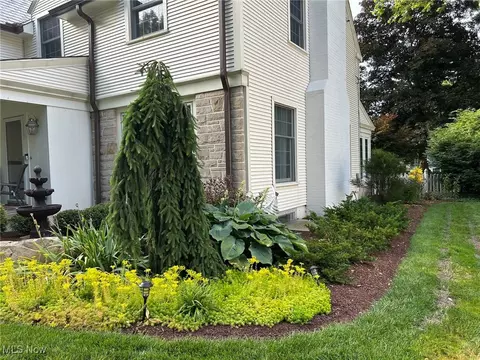 Exterior - 153 Overhill Rd, Boardman, OH 44512 photo 9 of 13