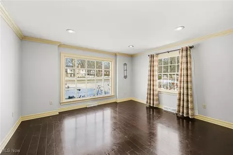 Living - 153 Overhill Rd, Boardman, OH 44512 photo 2 of 5