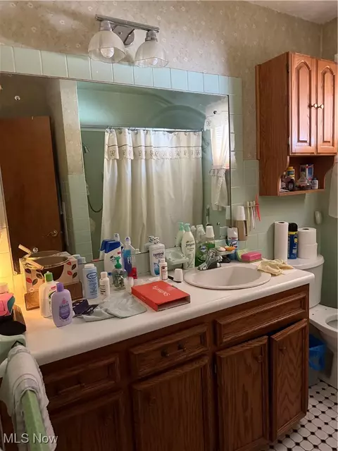 1237 Ivanhoe Ave, Youngstown, OH 44502 photo 8