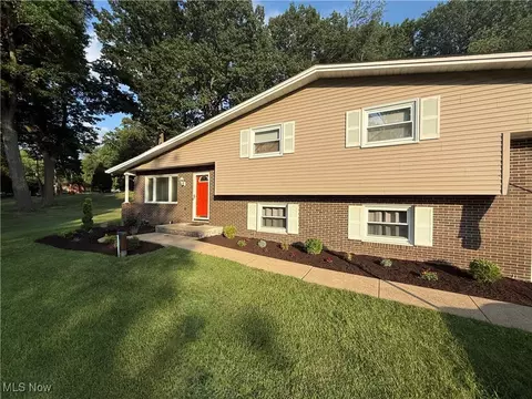 730 Vincent Rd NW, North Canton, OH 44720