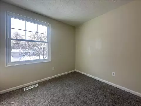814 Florida Ave, Mcdonald, OH 44437 photo 27