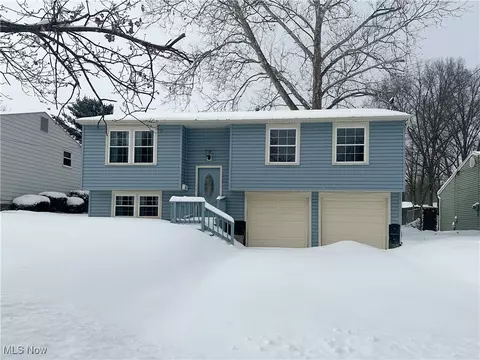 814 Florida Ave, Mcdonald, OH 44437