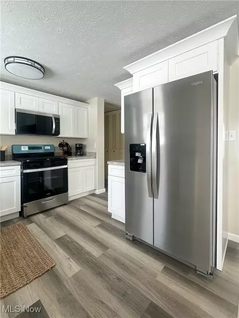 814 Florida Ave, Mcdonald, OH 44437 photo 16