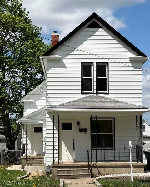 214 N Bentley Ave, Niles, OH 44446