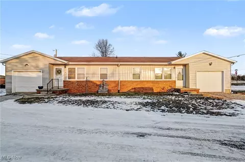 151 W Smiley Ave #A & B, Shelby, OH 44875