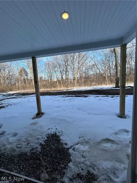 Exterior - 280 N Lighthouse Oval NW, Marblehead, OH 43440 photo 1 of 1