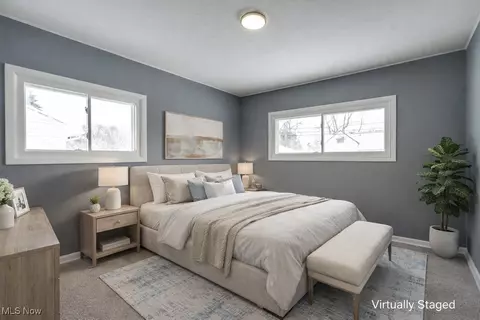 6490 Grosse Dr, Brook Park, OH 44142 photo 17