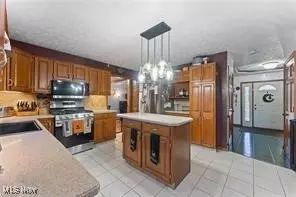 2319 Hunters Rdg, Boardman, OH 44512 photo 11