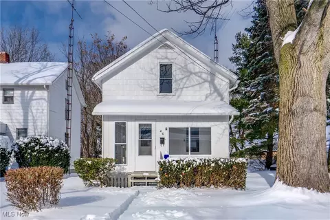 46 Rosenberry St, Alliance, OH 44601