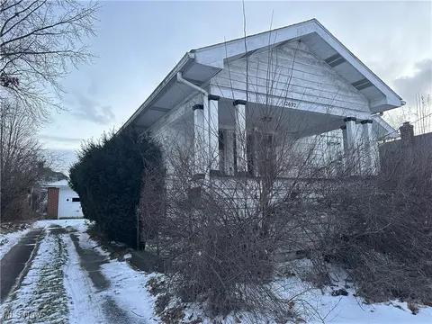 2692 Taft Ave, Youngstown, OH 44502