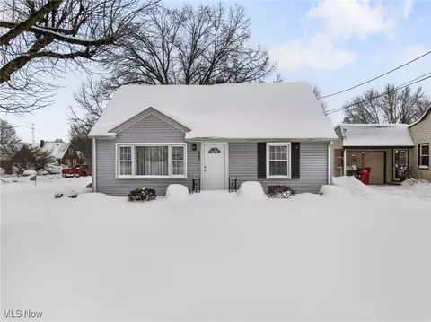 3002 Joseph Pl NW, Canton, OH 44708 photo 2
