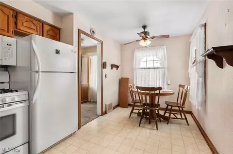 3002 Joseph Pl NW, Canton, OH 44708 photo 10