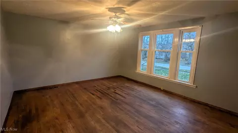 Living - 1307 W 9th St, Ashtabula, OH 44004 photo 1 of 3