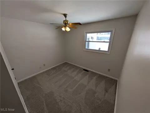 Bedroom - 220 Windsor Dr, Elyria, OH 44035 photo 1 of 8