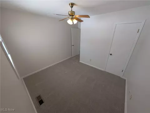 Bedroom - 220 Windsor Dr, Elyria, OH 44035 photo 2 of 8