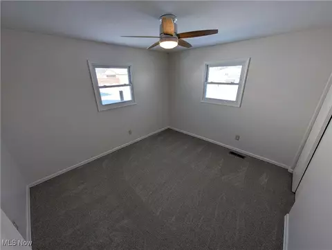 Bedroom - 220 Windsor Dr, Elyria, OH 44035 photo 7 of 8
