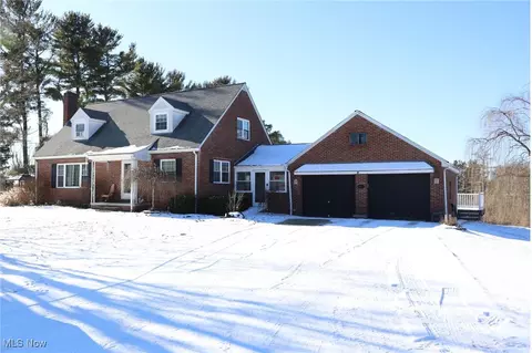 277 Furda Ln, Wintersville, OH 43953