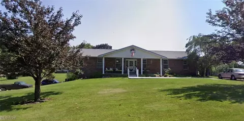10004 Candy Rd, Cambridge, OH 43725