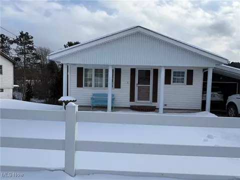 851 Westview Dr, Woodsfield, OH 43793