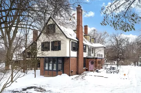 2593 Coventry Rd, Shaker Heights, OH 44120