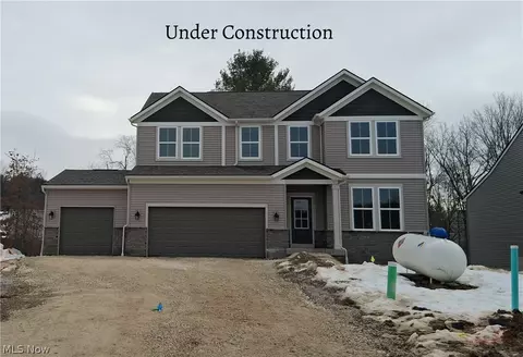 2790 Grayson Dr, Medina, OH 44256