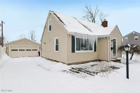 3033 Avon Blvd, Ashtabula, OH 44004 photo 2