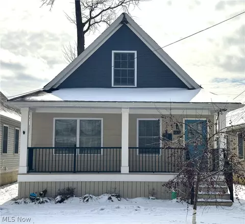 4433 Fenwick Ave, Cleveland, OH 44113