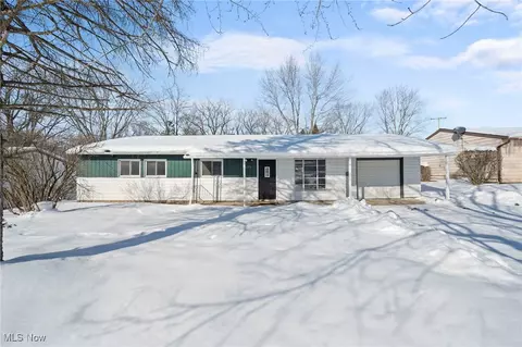 6186 Eldridge Blvd, Bedford Heights, OH 44146