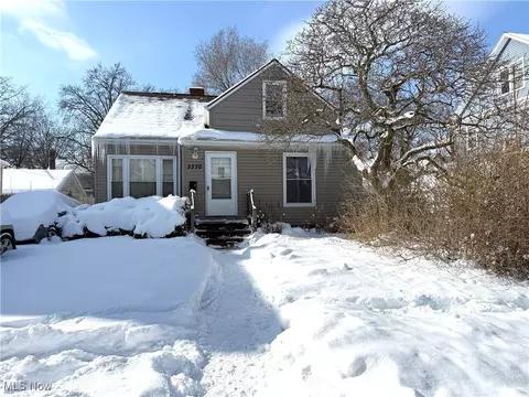 3370 W 128th St, Cleveland, OH 44111