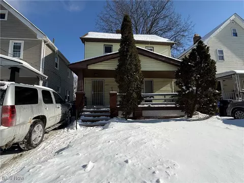 3521 W 129th St, Cleveland, OH 44111