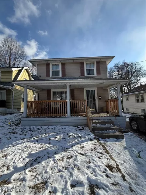 675 Hudson Ave, Akron, OH 44306