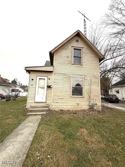 513 N Charles St, Lima, OH 45805