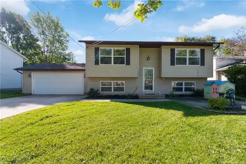 1177 Moneta Ave, Aurora, OH 44202