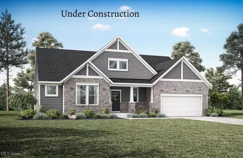 3374 White Willow Ln, Brunswick, OH 44212