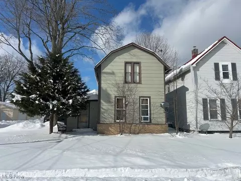 519 Sterling Ave, Dover, OH 44622