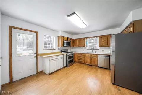 2144 Echo Rd, Stow, OH 44224 photo 9