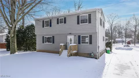 2144 Echo Rd, Stow, OH 44224 photo 2