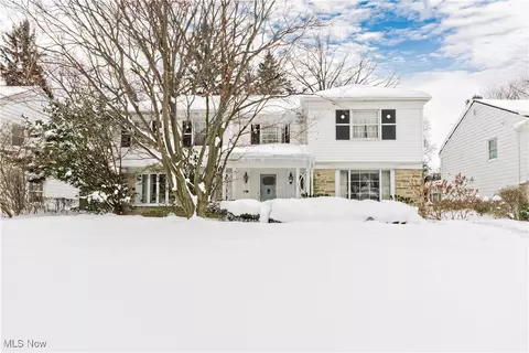 19850 Fairmount Blvd, Shaker Heights, OH 44118