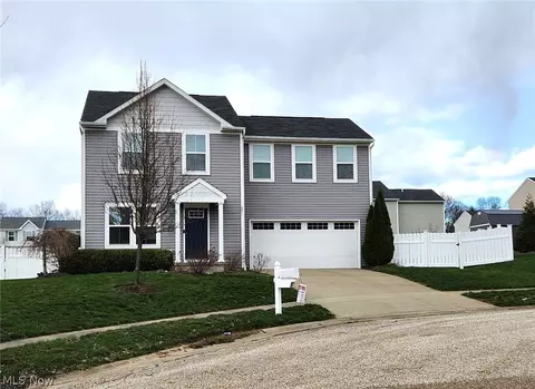 2671 Wintergreen Ln, Ravenna, OH 44266