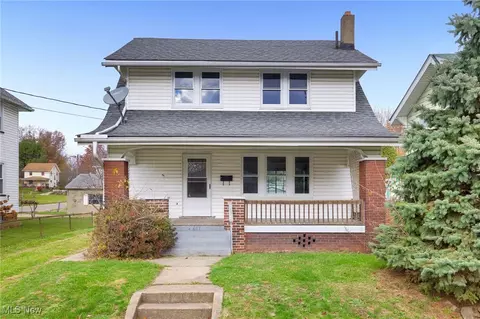 1607 18th St NE, Canton, OH 44705