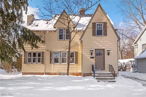 1604 23rd St, Cuyahoga Falls, OH 44223