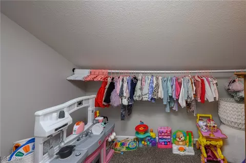 212 E 11th St, Dover, OH 44622 photo 18