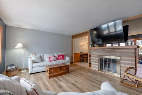 3027 22nd St NW, Canton, OH 44708 photo 3